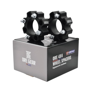 Cutia distanțierelor ORE4x4 de 40mm, cu detalii despre compatibilitatea 4x110, CB74.