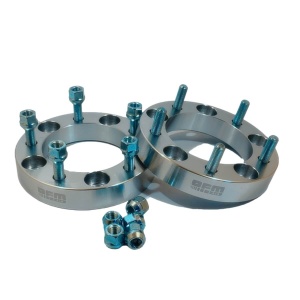 Două flanșe distanțiere de 30mm, alături de piulițele incluse.