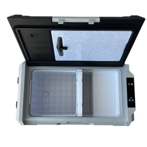 Frigider auto portabil cu roți 30.5 L, cu compresor, alimentare 12V/24V/220V, Bluetooth, control digital, -20°C +20°C, EMD4x4