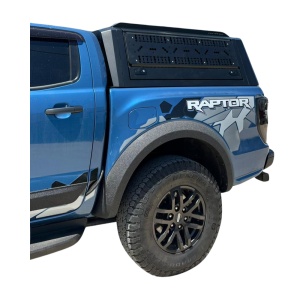 Hardtop negru pentru Ford Ranger, Wildtrak, Raptor (2023-2025), cu uși laterale rabatabile fără geam, panouri laterale exterioare multifuncționale, hayon cu geam fumuriu securizat rabatabil și geam frontal culisant AQM M80 - Img 6