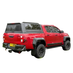 Hardtop negru pentru Toyota Hilux (2015-2025), cu 3 geamuri fumurii securizate rabatabile și geam frontal culisant AQMCAB G80