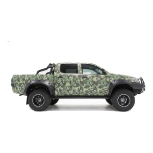 Profil lateral stânga al overfenderelor de 95 mm pentru Toyota Hilux Vigo.