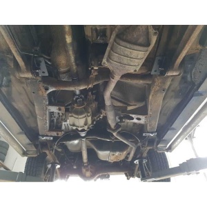 Scut cutie de viteza Suzuki Jimny (1998 - 2018), motorizare benzina, grosime 3 mm, vopsit in camp electrostatic