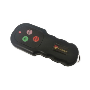 Telecomanda wireless a troliului, cu butoanele de control In și Out.