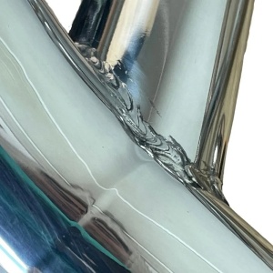 Bullbar Inform Plus Chrome PWT03 Toyota Hilux (2005-2015) AQM4WD