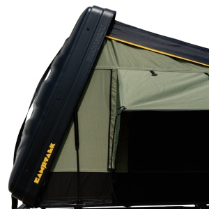 Detaliu al carcasei rigide și al materialului textil al cortului CampTalk Silence M.