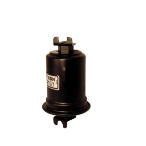 Prim-plan al filtrului Filtron PP 915/1 pentru Suzuki Samurai (1988-2004), cu accent pe conectorii de fixare.