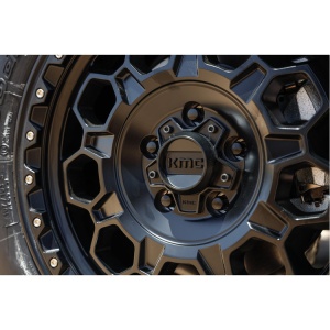 Jantă aliaj R17 8J 6x139,7 ET35 Mitsubishi Pajero KM545 KMC
