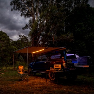 Marchiza 2000 x 2500 mm cu iluminare ARB Touring