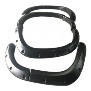 Setul de overfendere Kut Snake 50 mm pentru Toyota Land Cruiser 200 (2012-2021).
