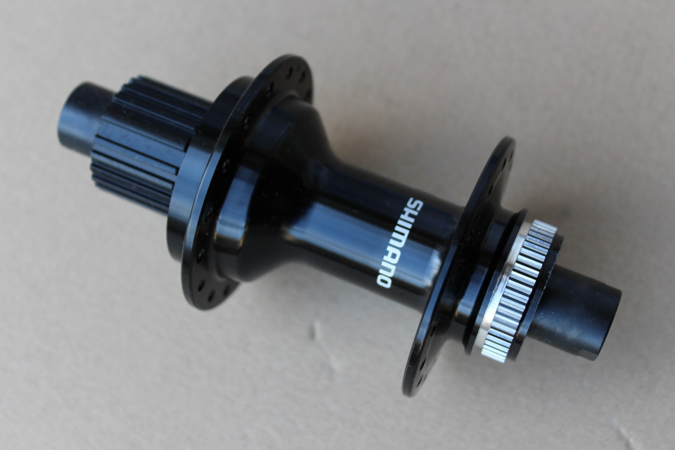 shimano-fh-mt410-b-center-lock