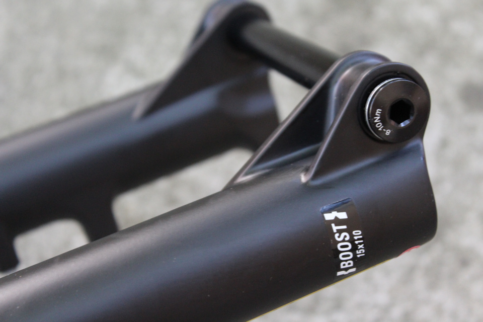 SR Suntour Raidon 32 RLR Boost Tapered 100 mm 29