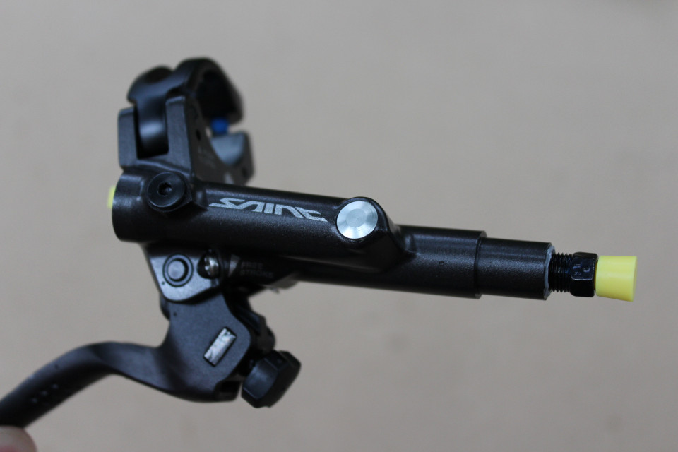 Shimano SAINT BR-M820-B J-Kit set complet cu olive, insertii si