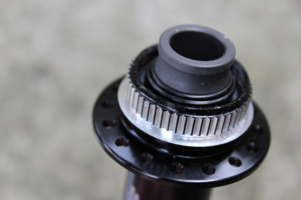 チバ shimano-hb-tc500-15-b-boost-