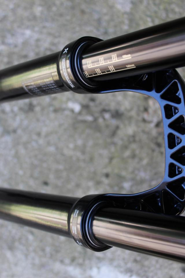 RockShox Revelation RC29