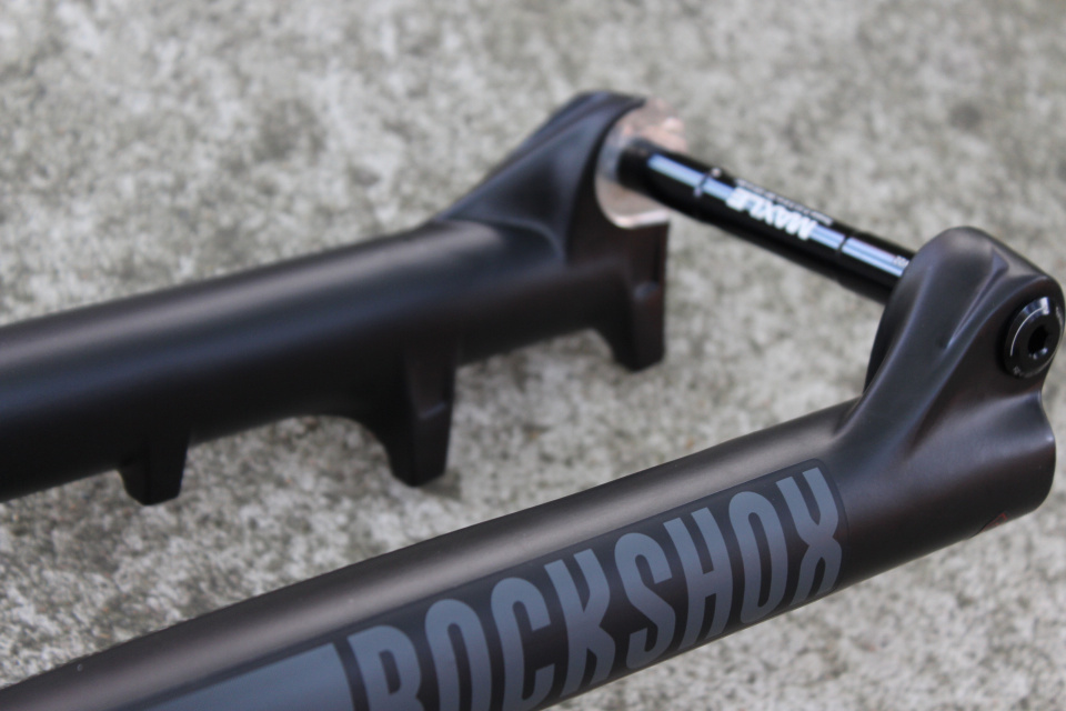 Furca RockShox Recon 29