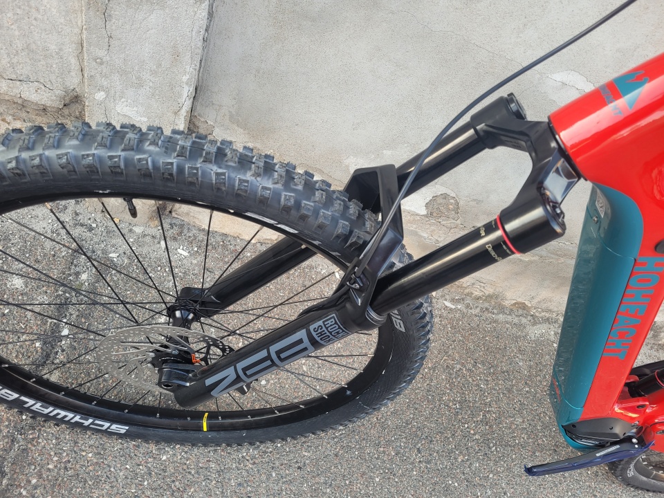 HoheAcht Besta Monto Comp Mullet Carbon - XL rosu 2025 GPS integrat