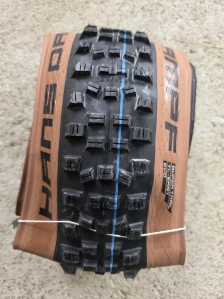Schwalbe Hans Dampf Evo Super Trail 27.5x2.60" TLE Addix SpeedGrip - pliabil - Img 2