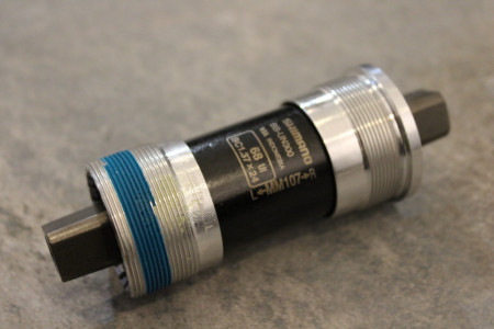 Shimano BB-UN300 monobloc rulment, ax patrat 107mm/68mm - Img 2