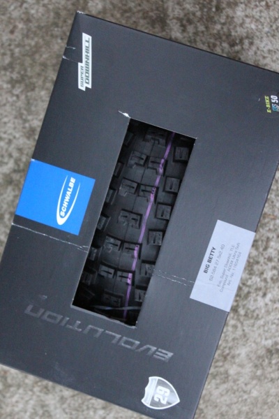 Schwalbe Big Betty Evo Super Downhill 27.5x2.40" Addix Ultra Soft E-50 - pliabil TLR - Img 5