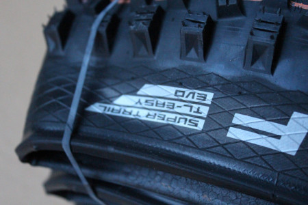 Schwalbe Hans Dampf Evo Super Trail ADDIX Soft - TL-R 27.5x2.35 - pliabil - Img 6