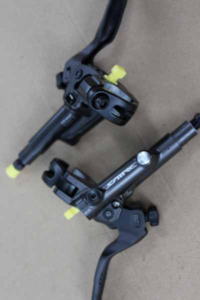 Shimano SAINT BR-M820-B J-Kit set complet cu olive, insertii si suruburi - Img 4