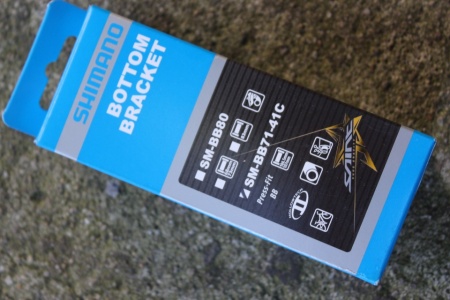 Shimano SM-BB71-41C Hollowtech II Press-Fit monobloc 41 X 104.5/107mm - Img 3