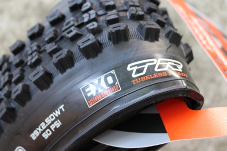 Maxxis Aggressor Dual EXO Protection WT TR 29x2.50 - Img 4