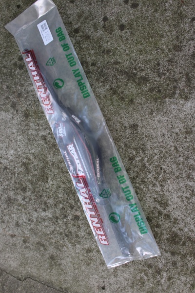 Renthal Fatbar V2 Riser Handlebar 800mm - rise 30 negru - Img 8