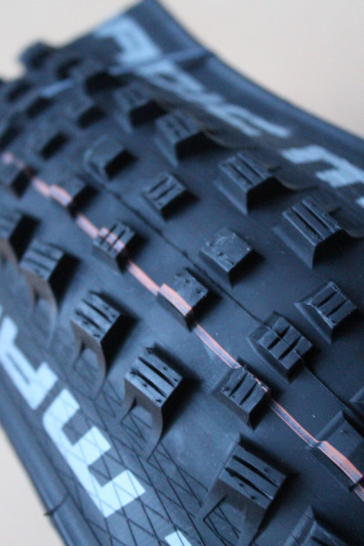 Schwalbe Magic Mary Evo 27.5x2.40 Addix Soft - Super Trail DH TL-Easy - Img 6