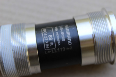 Shimano BB-UN300 monobloc rulment, ax patrat 113mm/68mm - Img 5