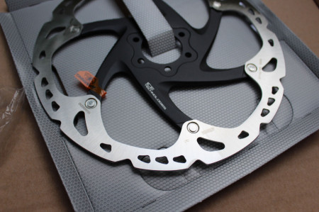Shimano SM-RT86 XT Ice Technology - 203mm disc rotor - Img 4