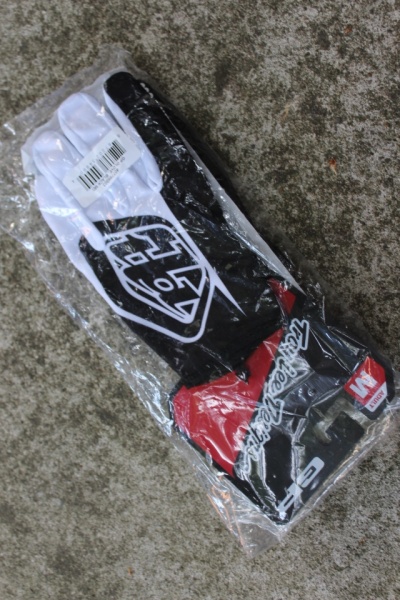 Troy Lee Designs GP - Medium - Img 4