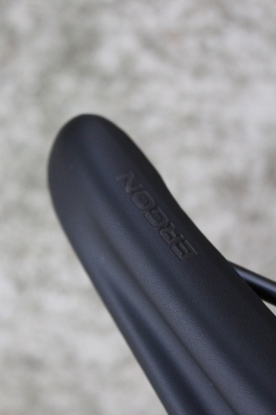 Ergon SM10 Men - stealth - sa bicicleta - Img 6