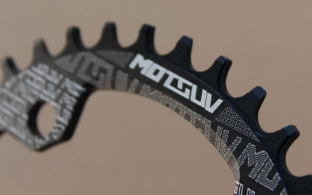 Foaie Motguv 36T - narrow wide 1x7-12vit. - 104mmBCD negru - Img 4