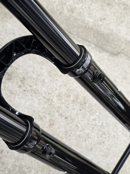 Fox 38 A Float furca suspensie Rhythm Grip Sweep-Adj 29" 170mm 58HT E-Optimized - Img 4