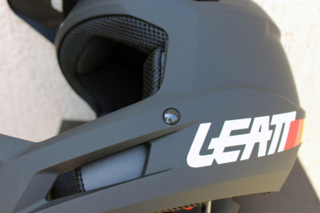 Leatt 1.0 Gravity - Fullface casca MTB - Medium(57-58cm) - Img 8