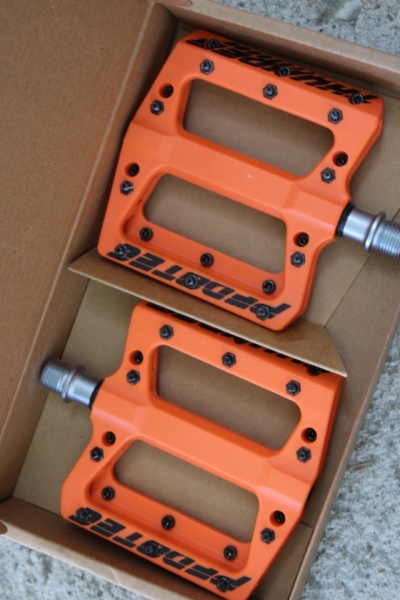 Pedotec Thunder 183 Nylon Flat Platform Pedal(portocaliu) - Img 2