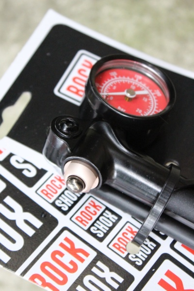 RockShox pompa suspensie - Img 3