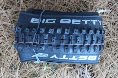 Schwalbe Big Betty Evo Super Gravity 29x2.40 Addix Soft E-50 TL-Ready - Img 4