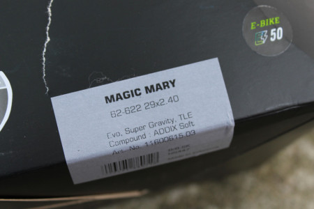 Schwalbe Magic Mary Evo 29x2.40 Addix Super Gravity DH TL-Easy Soft - Img 3