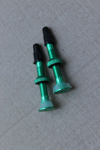 Set Valva tubeless FV 40mm Wake - verde - Img 2