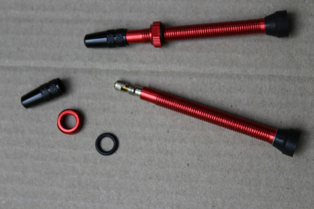 Set Valva tubeless FV 60mm Wake - rosu - Img 3
