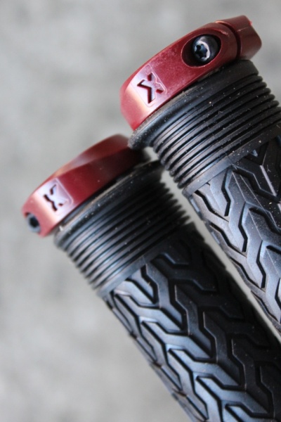 Sixpack Racing S-Trix PA manson lock-on maro - Img 2