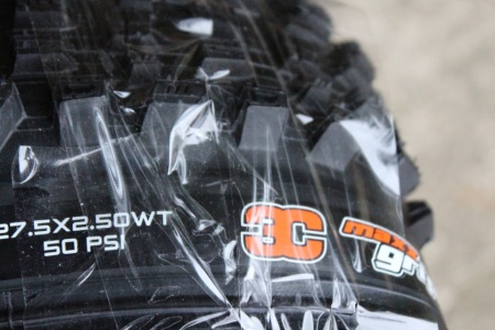 Maxxis Assegai WT 27.5x2.50" TR 3C MaxxGrip EXO+ TLR - Img 5