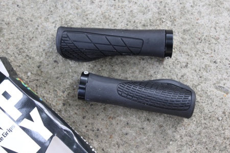 NPY Ergo Lock-On Grips - manson lock-on - Img 4
