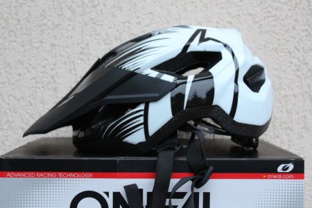 O'Neal Matrix Split Solid casca alb/negru - L/XL 58-61cm - Img 5