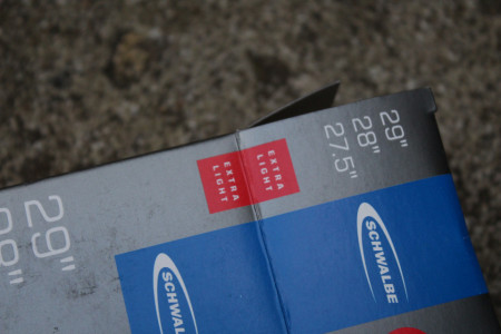 Schwalbe Extralight 27.5/28/29" 40/62-584/635 (27.5x2.00-29x2.40)FV camera MTB - Img 3