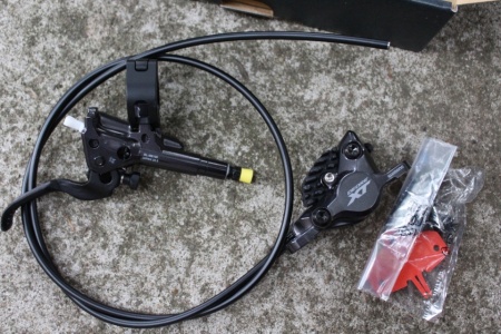 Shimano XT BR-M8100 Disc frana fata 1000mm + placute J04C - Img 2