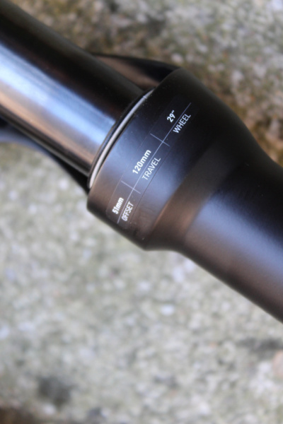 RockShox Judy Silver TK29" SoloAir 120 Tapered Boost furca telescopica - Img 3